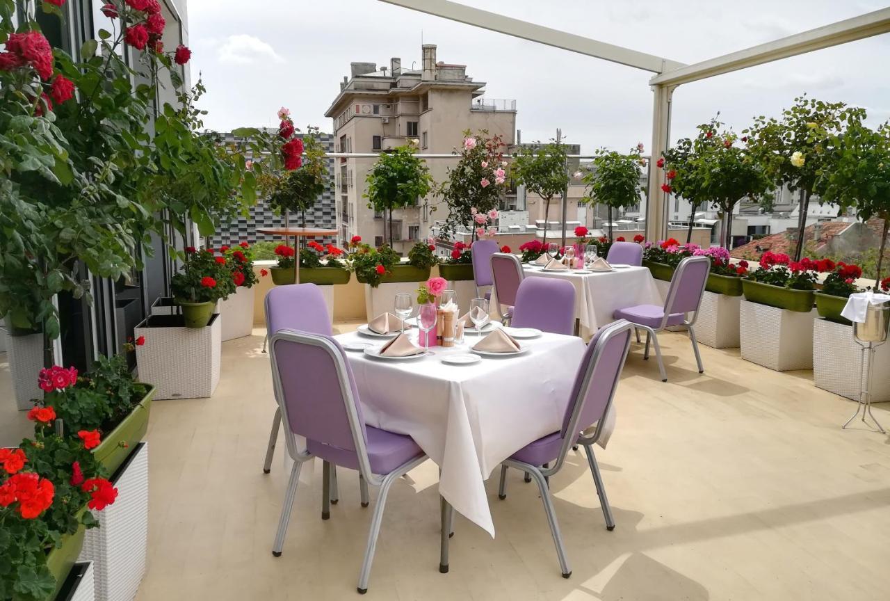 Marshal Garden Hotel Bucureşti Ngoại thất bức ảnh The Terrace at The Ivy